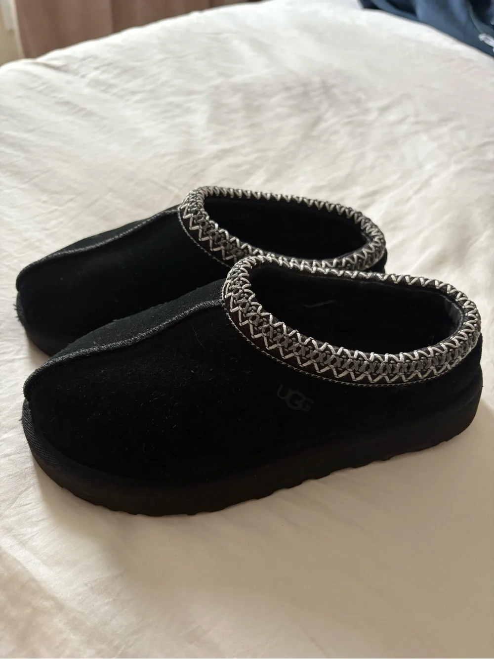 UGG Girls Black Suede Mule Slippers with Contrast Trim
